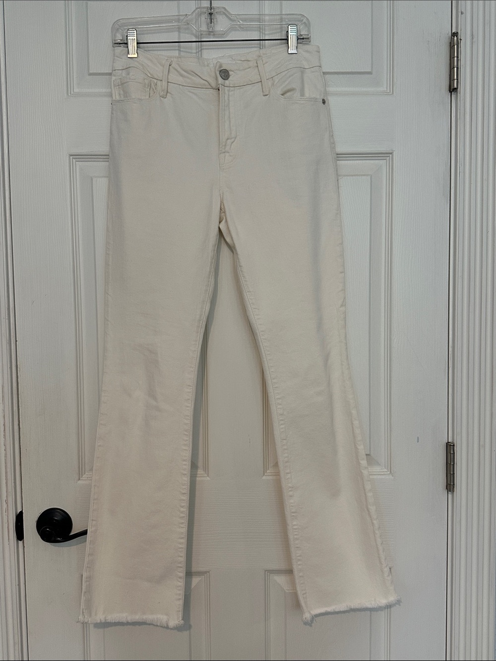 FRAME Le Mini Boot Off-White Frayed Hem Straight-Leg Jeans